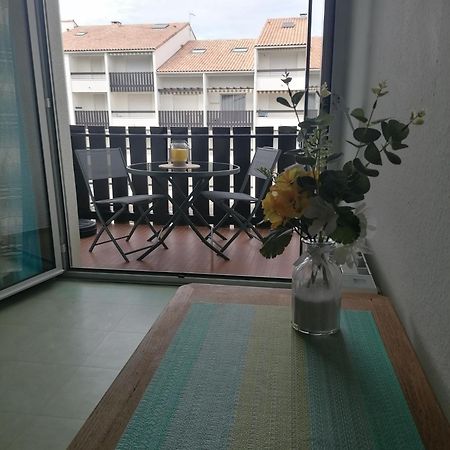 Appartamento agréable studio avec terrasse à150m de la plage Saint-Georges-de-Didonne Esterno foto